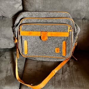 Vintage overnight or office bag